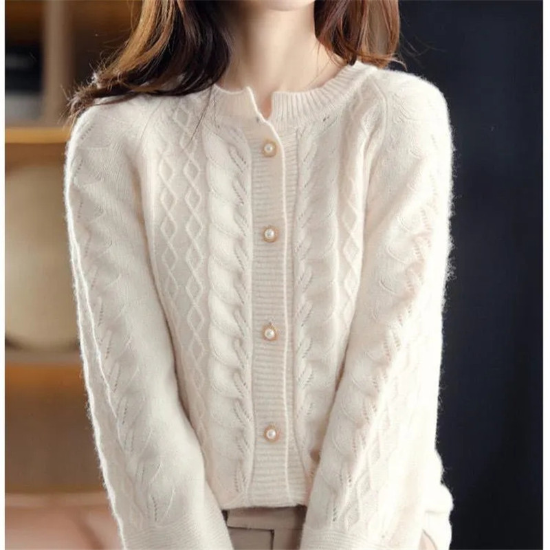 Vintage Knitted Cardigan Jacke - đánh giá và giá Winter Clothing Trends 2026